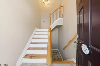 154 George Russell Way, Clifton, NJ 07013 - Photo 4