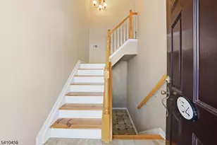 154 George Russell Way, Clifton, NJ 07013 - Photo 4