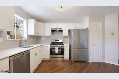 3215 Park Pl, Springfield, NJ 07081 - Photo 8