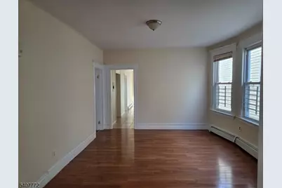 42 Seymour Ave, Newark, NJ 07108 - Photo 12