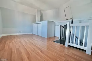 233 Bayview Ave, Jersey City, NJ 07305 - Photo 6