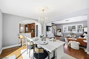 26 E Harrison Pl, Livingston, NJ 07039 - Photo 12