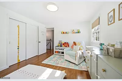 26 E Harrison Pl, Livingston, NJ 07039 - Photo 32