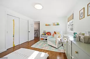 26 E Harrison Pl, Livingston, NJ 07039 - Photo 32