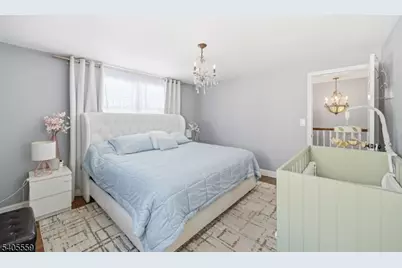 26 E Harrison Pl, Livingston, NJ 07039 - Photo 30