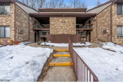 160 Cross Slope Ct #J, Manalapan Township, NJ 07726 - Photo 1