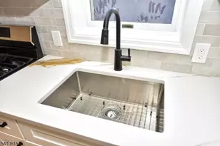 383 Lafayette Ave, Hawthorne, NJ 07506 - Photo 12