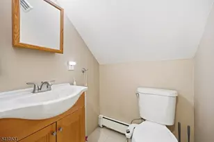 163 Edgewood Ave, Clifton, NJ 07012 - Photo 12