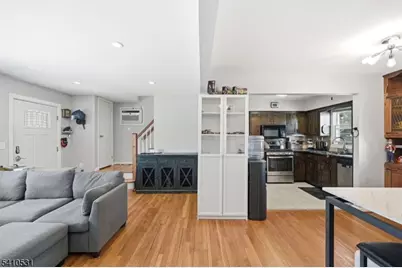 163 Edgewood Ave, Clifton, NJ 07012 - Photo 8