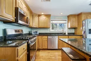 95 Hillside Ave, Livingston, NJ 07039 - Photo 2