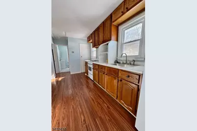 14 Glen Rd, Sparta Township, NJ 07871 - Photo 10