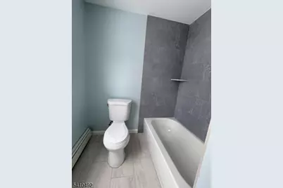 14 Glen Rd, Sparta Township, NJ 07871 - Photo 4