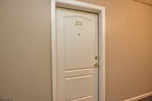 203 Central Pk Pl, Ramsey, NJ 07446 - Photo 2