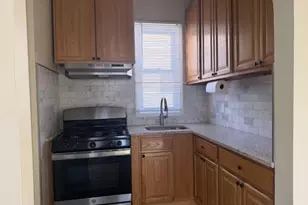 557 Gregory Ave, Passaic, NJ 07055 - Photo 4