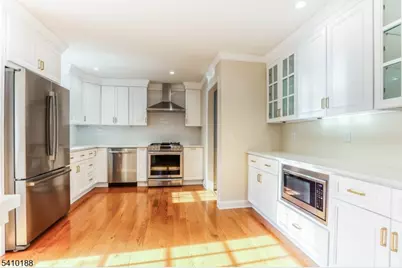 11 Wordsworth Rd, Millburn, NJ 07078 - Photo 22