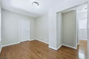 314 7th Ave W, Newark, NJ 07107 - Photo 12