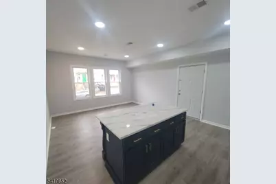 138 21st St, Irvington, NJ 07111 - Photo 2