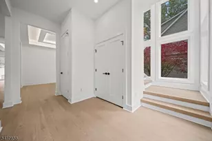 52 Congressional Pkwy, Livingston, NJ 07039 - Photo 2