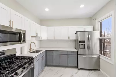 335 Boulevard, Passaic, NJ 07055 - Photo 6