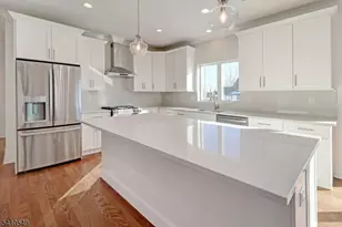 560 Allentown Rd, Parsippany, NJ 07054 - Photo 10