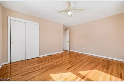 686 Gates Ter, Union Township, NJ 07083 - Photo 10