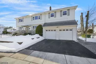 686 Gates Terrace, Union Township, NJ 07083 - Photo 2