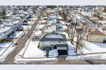 686 Gates Ter, Union Township, NJ 07083 - Photo 14