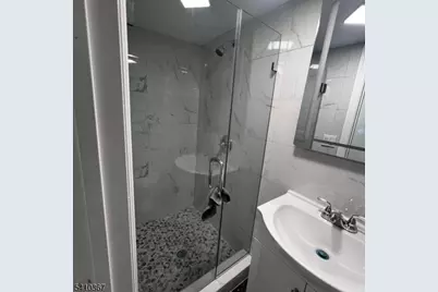 345 Summer Ave, Newark, NJ 07104 - Photo 24