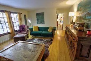 32 Cherryville Hollow Rd, Raritan Township, NJ 08822 - Photo 10