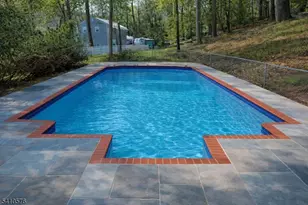 32 Cherryville Hollow Rd, Raritan Township, NJ 08822 - Photo 10