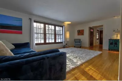 32 Cherryville Hollow Rd, Raritan Township, NJ 08822 - Photo 2