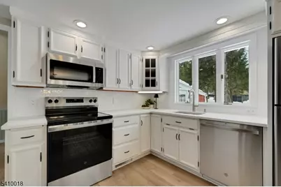 583 W Shore Trl, Sparta Township, NJ 07871 - Photo 16