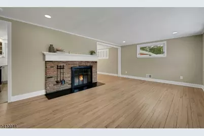 583 W Shore Trl, Sparta Township, NJ 07871 - Photo 10