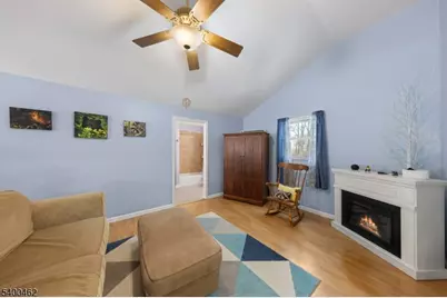 913 Oriole Trl, Stillwater, NJ 07860 - Photo 6