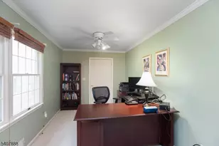 13 Deer Path Cir, Green Brook Township, NJ 08812 - Photo 12