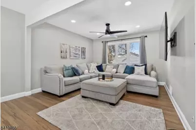 88 Harrington Rd, Clifton, NJ 07012 - Photo 6