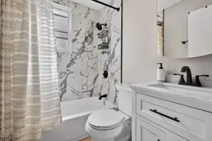 88 Harrington Rd, Clifton, NJ 07012 - Photo 12