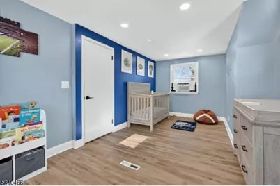 88 Harrington Rd, Clifton, NJ 07012 - Photo 16