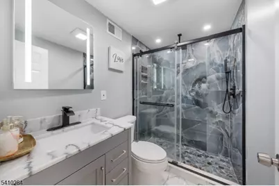 1426 Franklin St, Hillside, NJ 07205 - Photo 16