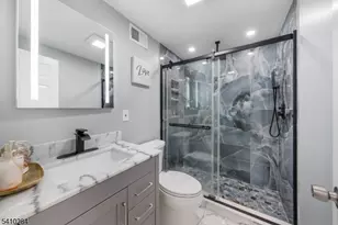 1426 Franklin St, Hillside, NJ 07205 - Photo 16