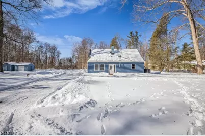 52 Whitehall Rd, Green Township, NJ 07821 - Photo 2