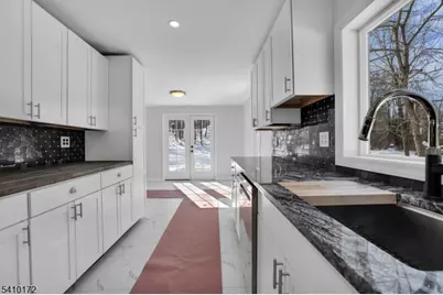 52 Whitehall Rd, Green Township, NJ 07821 - Photo 14