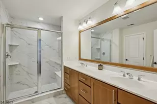 26 Wisteria Ct, Monroe Township, NJ 08831 - Photo 14