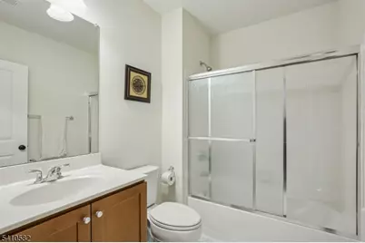 26 Wisteria Ct, Monroe Township, NJ 08831 - Photo 22