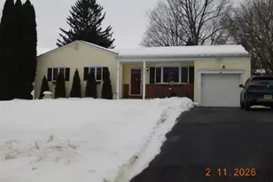 128 College View Dr, Hackettstown, NJ 07840 - Photo 1