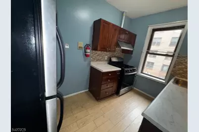 433 Lincoln Ave #7B, Orange, NJ 07050 - Photo 8