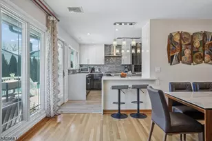 33 Haran Cir, Millburn, NJ 07041 - Photo 10