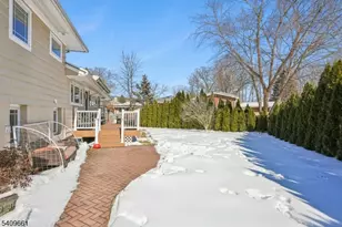 33 Haran Cir, Millburn, NJ 07041 - Photo 36