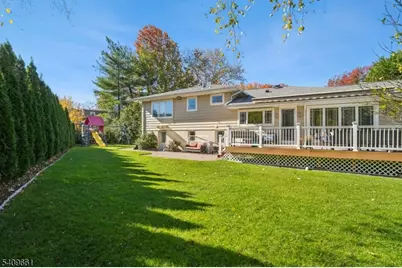 33 Haran Cir, Millburn, NJ 07041 - Photo 34