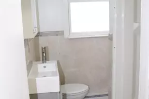 205 N Clinton St, East Orange, NJ 07017 - Photo 12